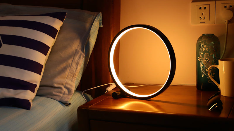 The Round Heng Table Lamp 4